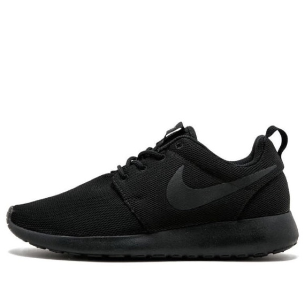 Nike Roshe One Size 6